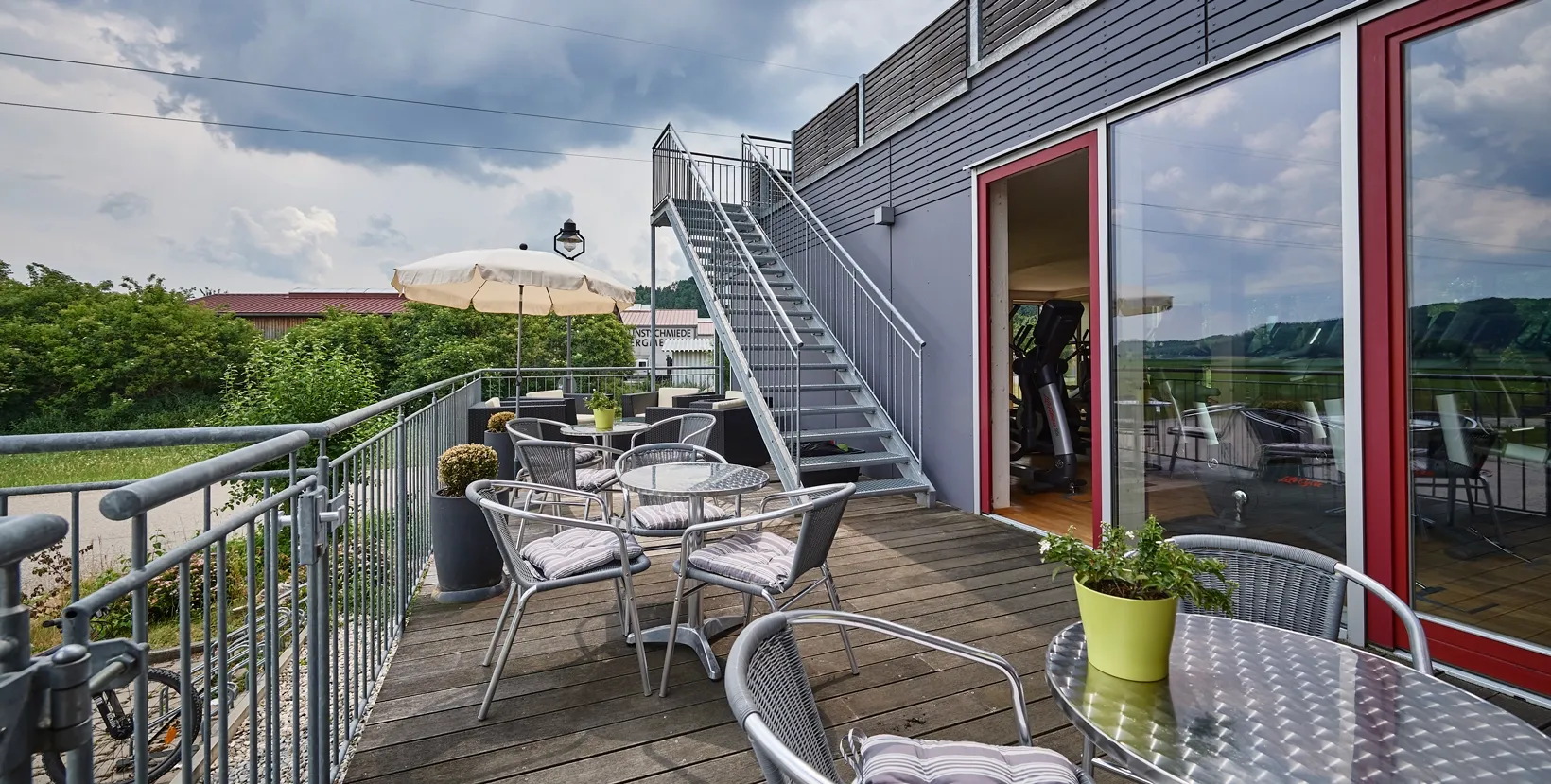 fit4friends Lounge Outdoorbereich